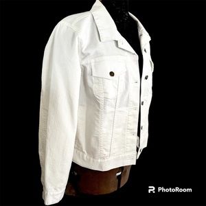 Woman’s Within white button down lightweight denim jacket Size 20W